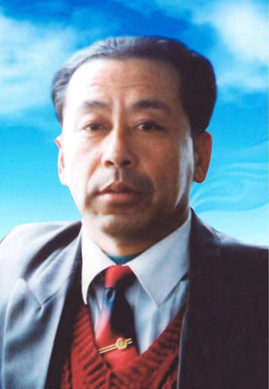 白崇君个人照片.jpg