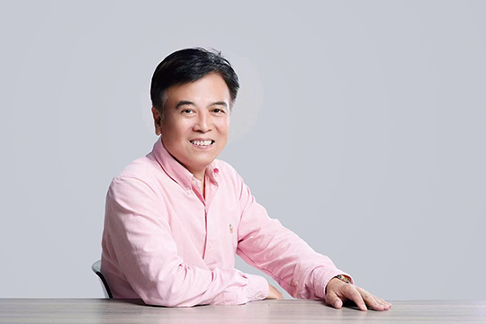 郭春兴个人照片.jpg