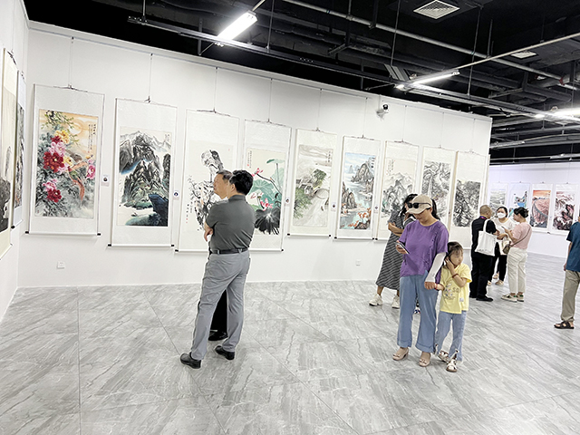 展览现场 (2).jpg