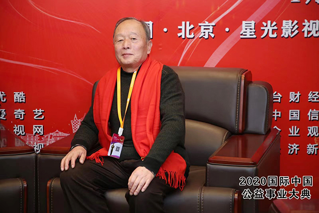 沈志斌个人照片.jpg