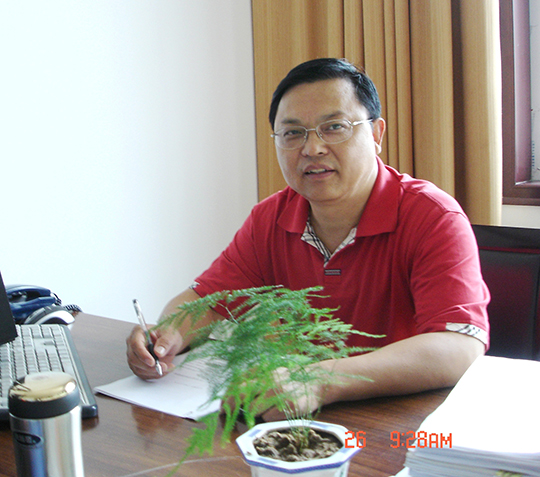 陈法信个人照.jpg