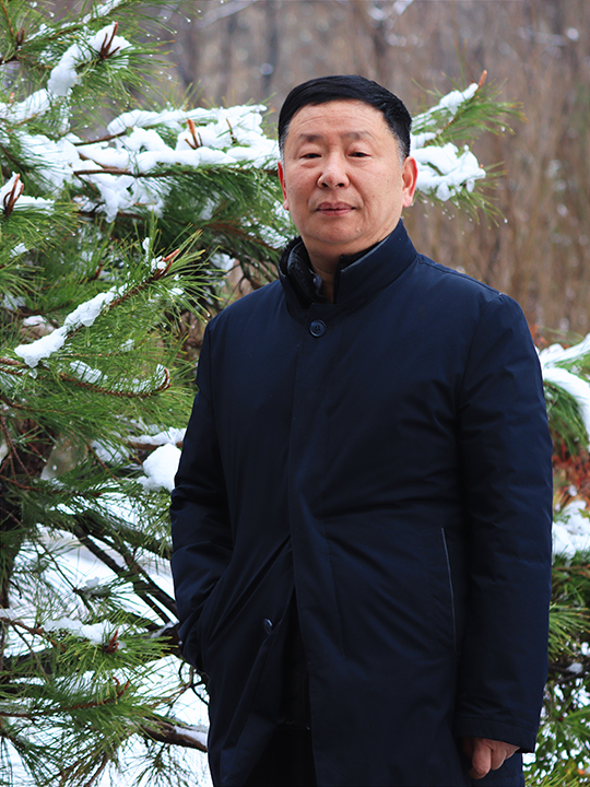李炳锋个人照-.jpg