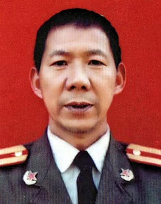 刘文法个人照.jpg