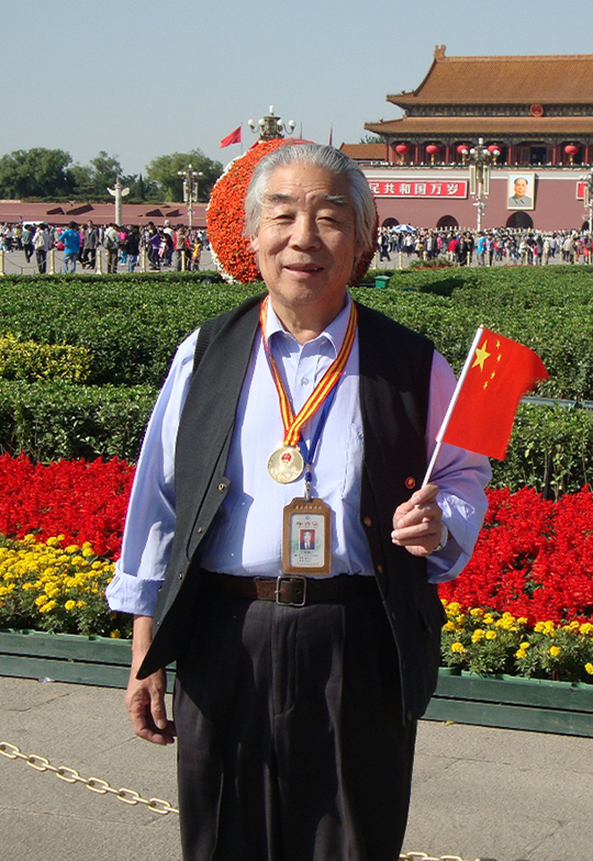 魏宝玉个人照-.jpg