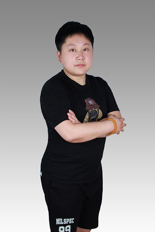 罗敏-.jpg