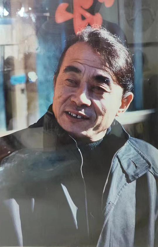 于彦波个人照片.jpg