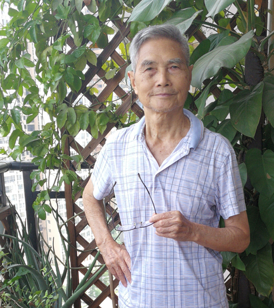 周宏镐个人照片.jpg