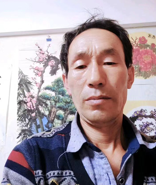 张兴荣个人照片.jpg