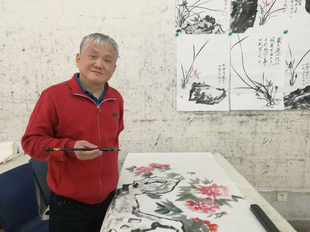 黄少武个人照片.jpg