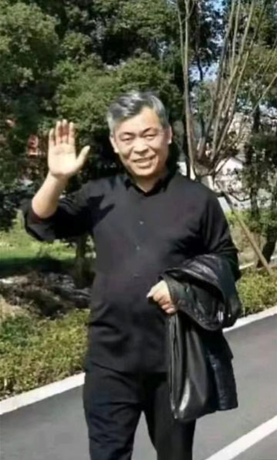 刘会萍个人照片.jpg