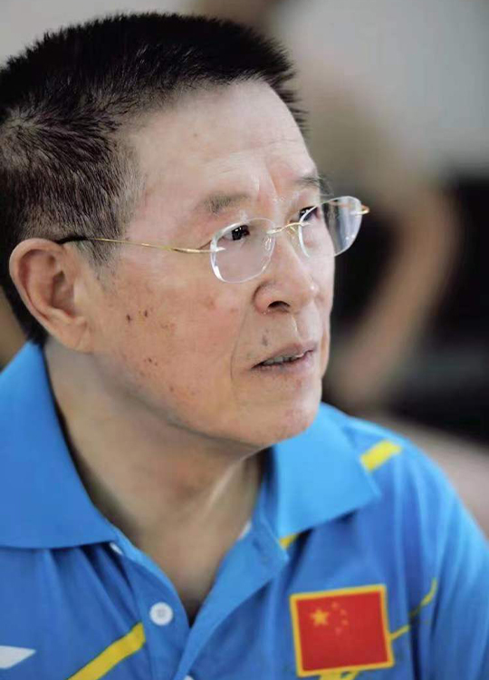 郁志桐.jpg
