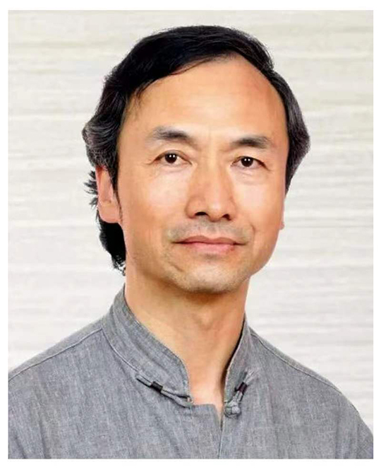 张彦中个人照片.jpg