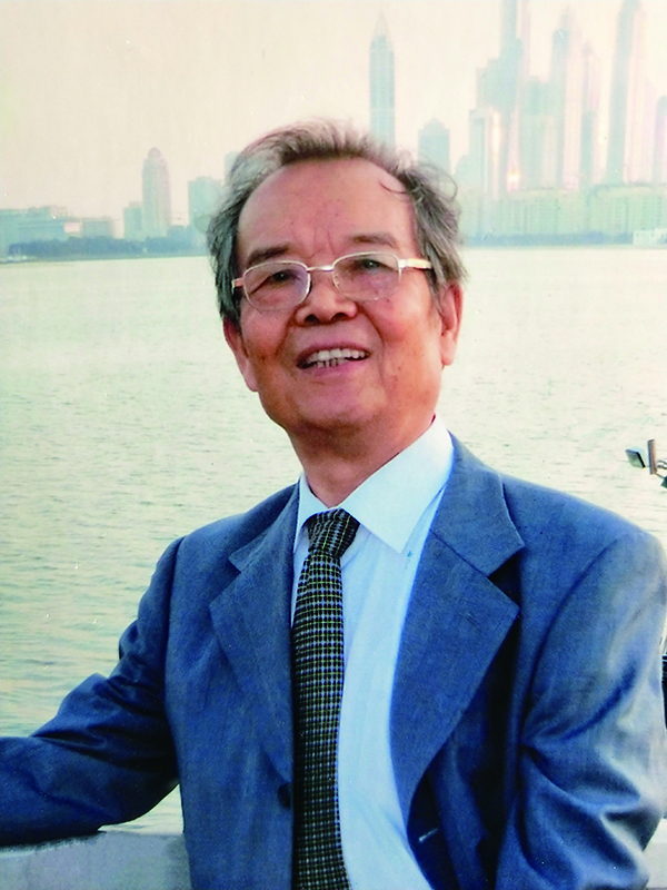徐震时个人照.jpg