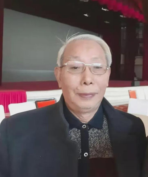 张庭钰.jpg