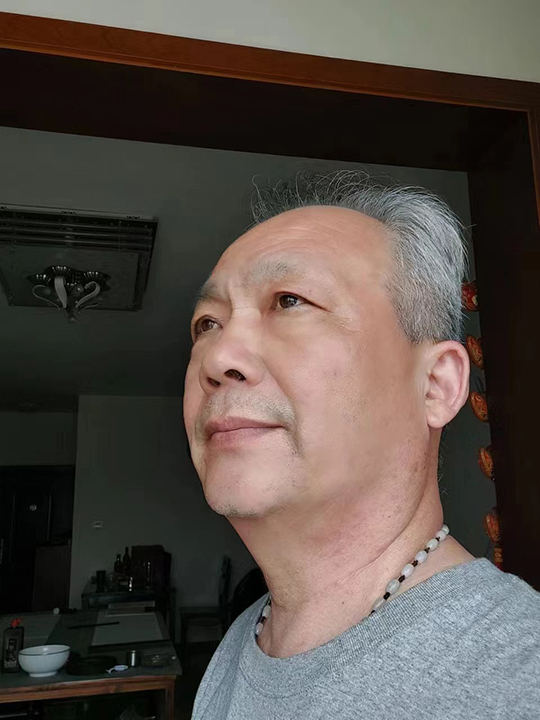 李繁君个人照片.jpg