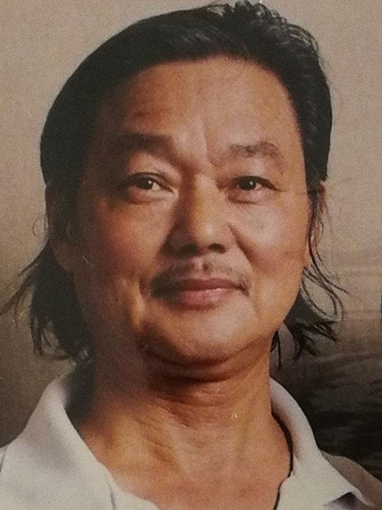 刘万恭个人照片.jpg