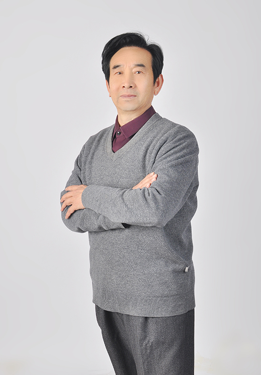 吴宝民个人照片1.jpg