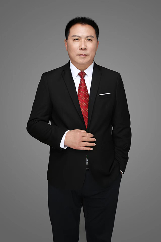 郭爱华个人照片.jpg
