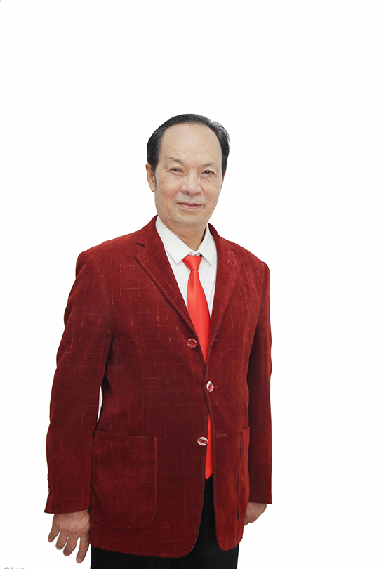 李春伟.jpg