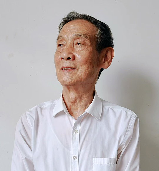 李朝云个人照片.jpg