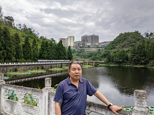 吴报勇.jpg