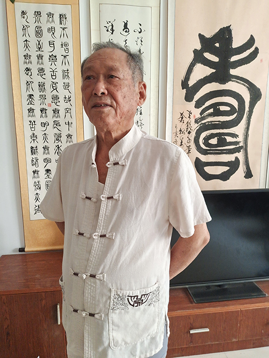 张有敬个人照片.jpg