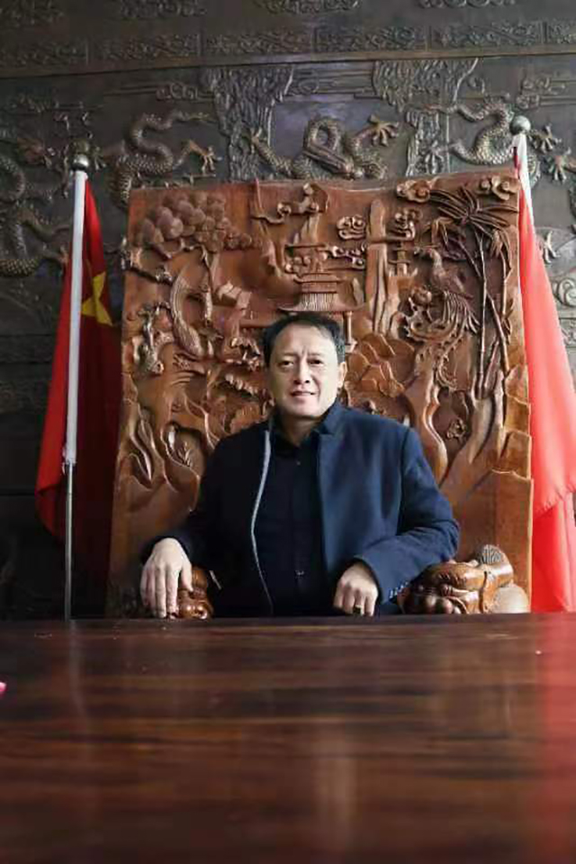 侯拥军.jpg